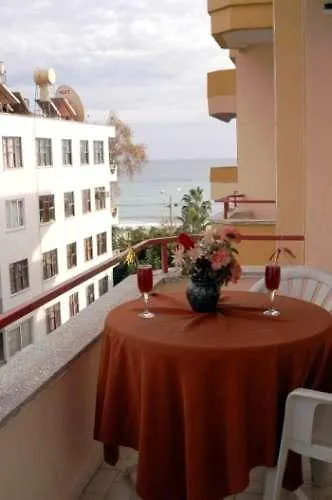 Cemal Bey Apartmanhotel 2*